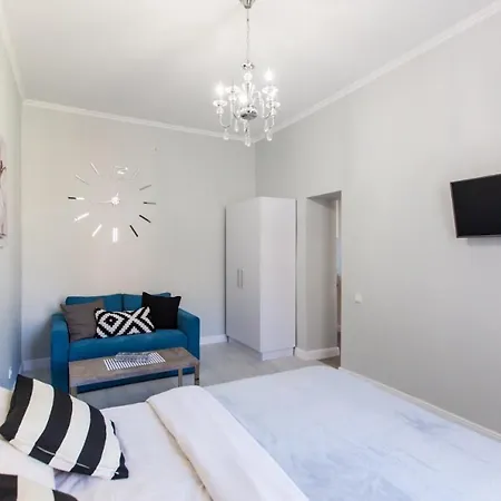 міамо 5хв до площі ринок Апартаменти Львів