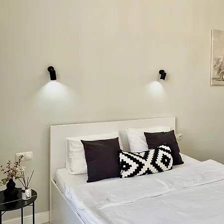 міамо 5хв до площі ринок