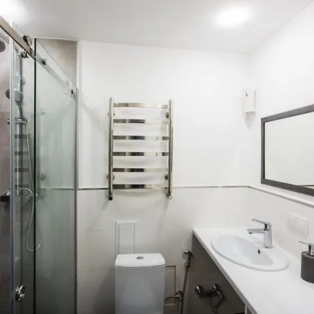 міамо 5хв до площі ринок