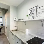 міамо 5хв до площі ринок Apartament